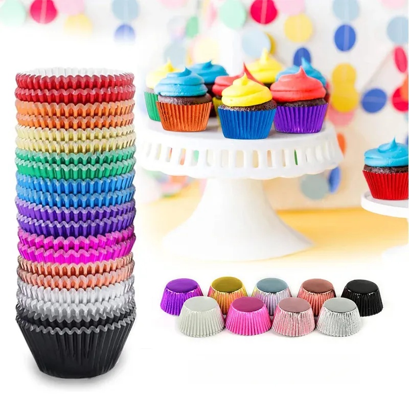 Kitchen Baking Set - 100-częściowy zestaw złotych foremek do babeczek,
